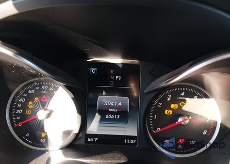 2017 Mercedes-Benz C 300 из США, поврежденный, VIN 55SWF4JB9HU189534